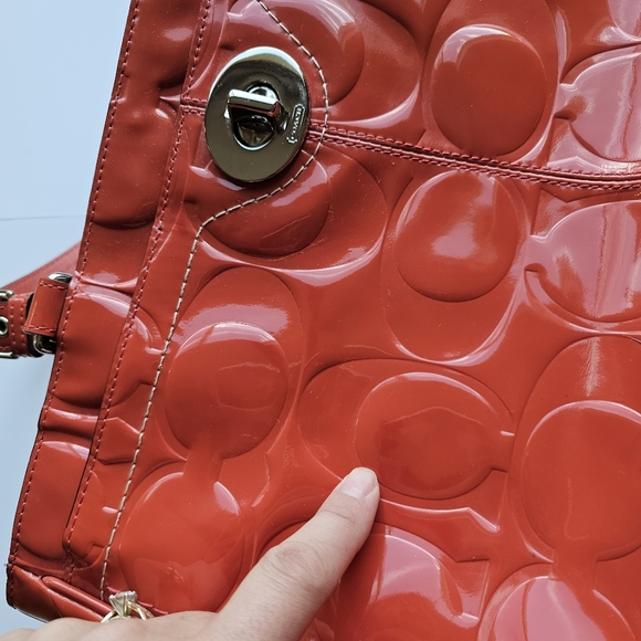 Coach Coral Peach Patent leather Coach Tote Handbag Purse - Picture 3 of 13